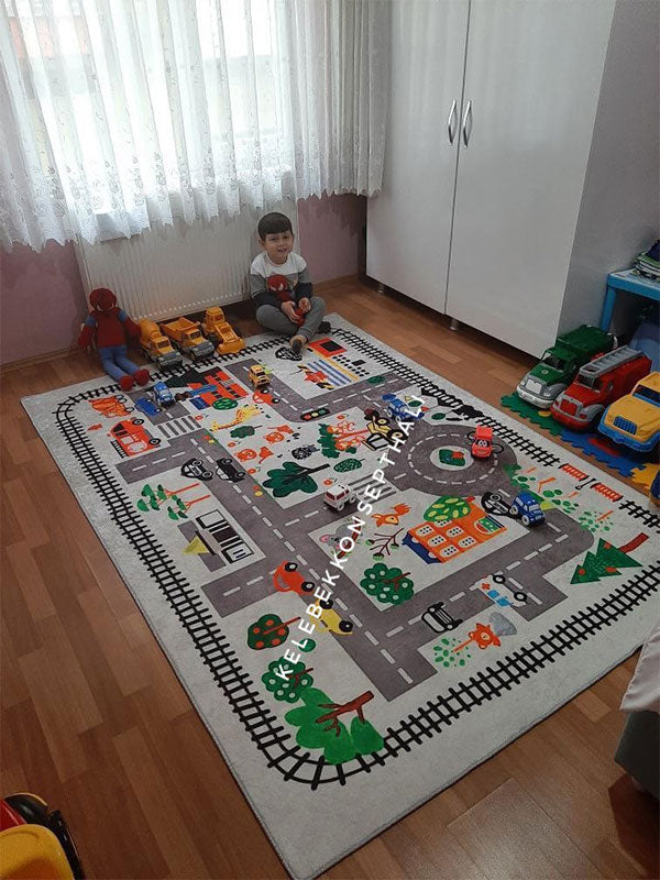 Çocuk Halısı 012