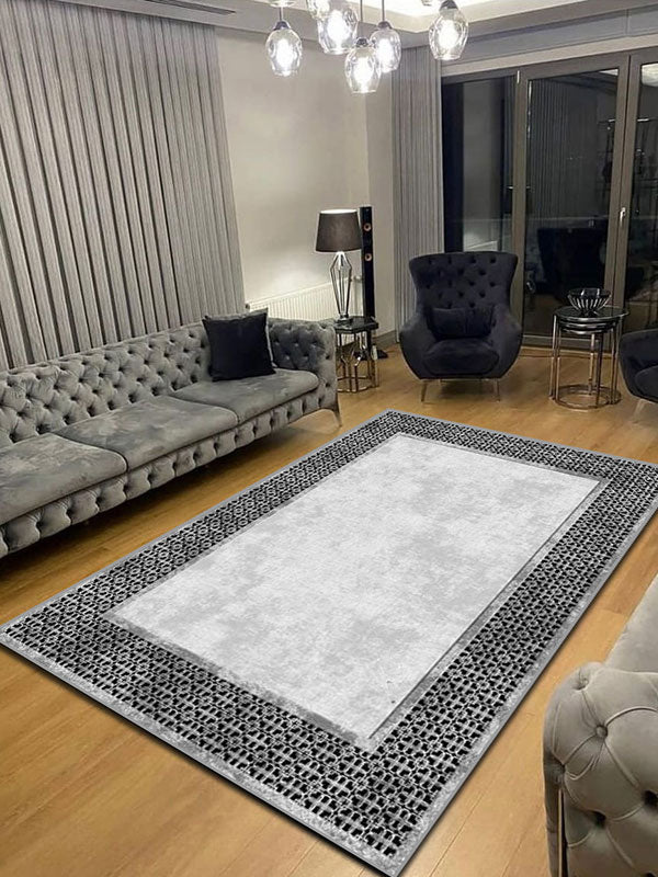 Elit Model 010 Hover Image