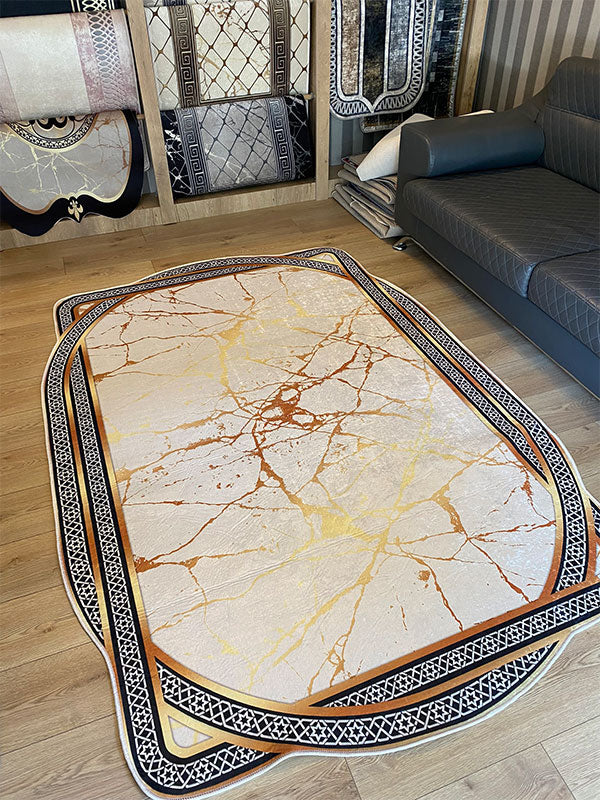 En Çok Beğenilenler 004 Hover Image