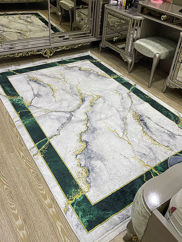 En Çok Beğenilenler 055 Hover Image